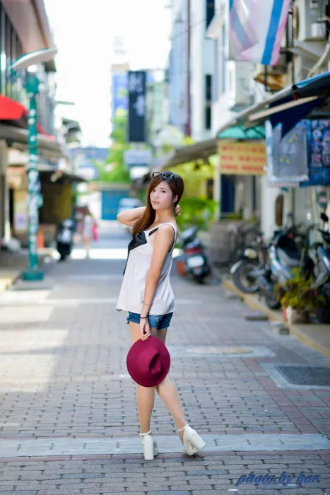 [Mzsock] NO.061 Fang Weizhen denim shorts stockings high heels beautiful legs outdoor shot street photography#[73P]-63